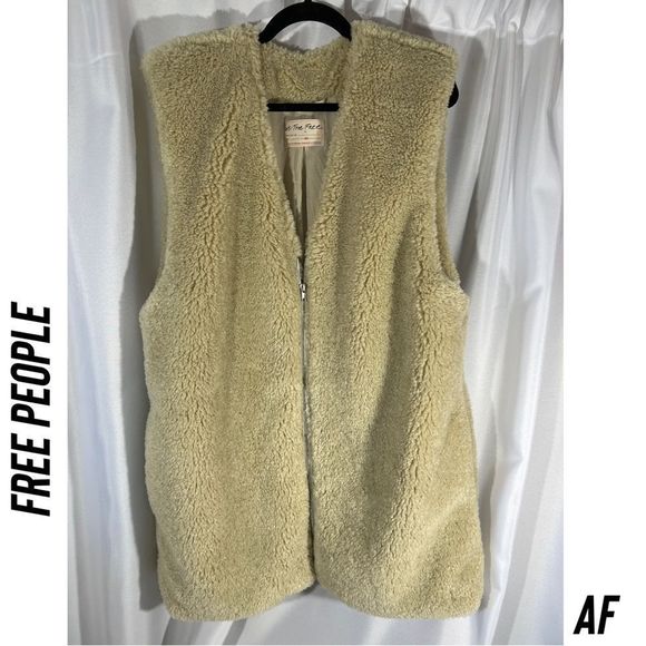 FREE PEOPLE GREAT ESCAPE TEDDY VEST NEW SIZE XL - Picture 6 of 7